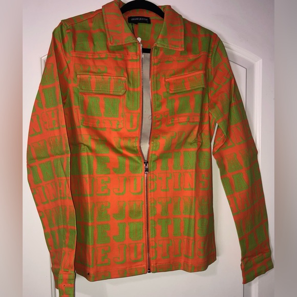 (115)- This ORANGE AND NEON GREEN Jean outfit is amazing and a show stopper!🤯 - Picture 4 of 6